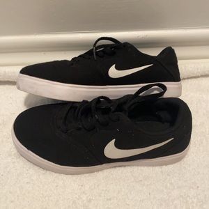 Kids Nike SB shoes